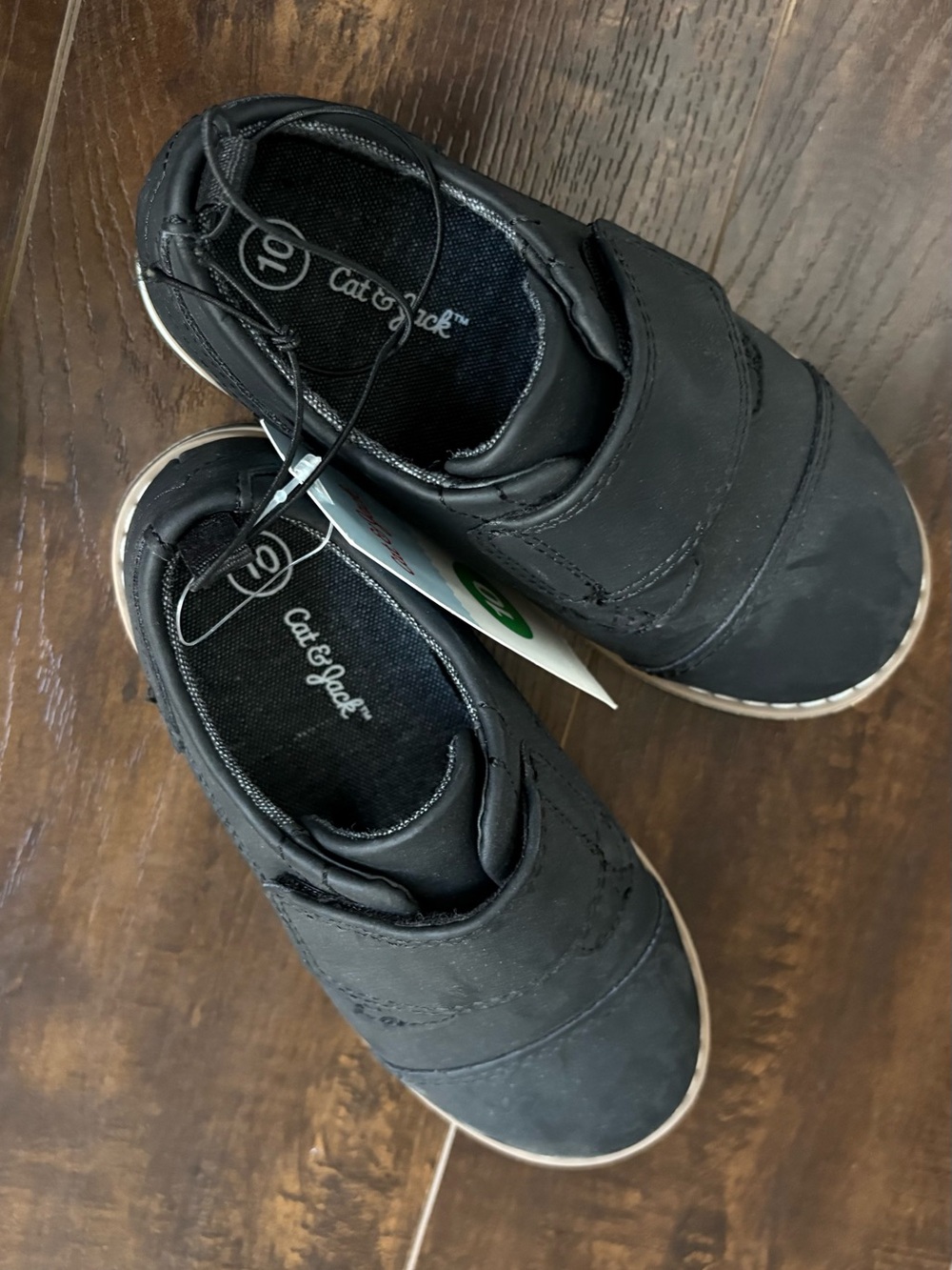 Cat & Jack Kids Black Shoes Boy size 10